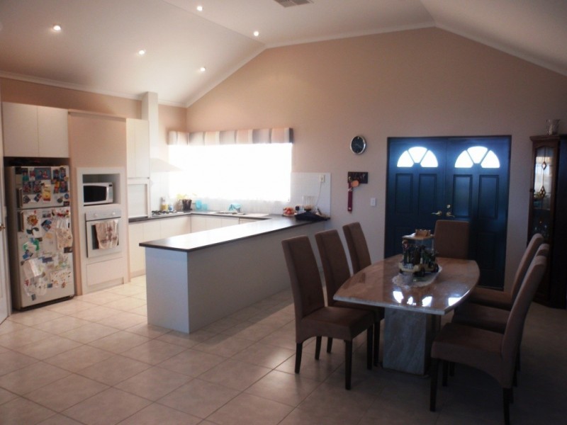 1 Brockman Close, Moresby WA 6530