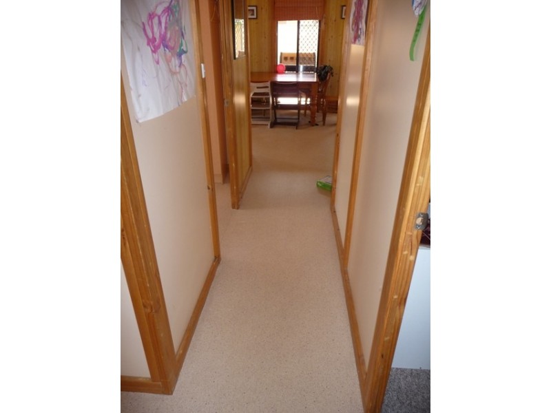 9 Thames Drive, Cape Burney WA 6532