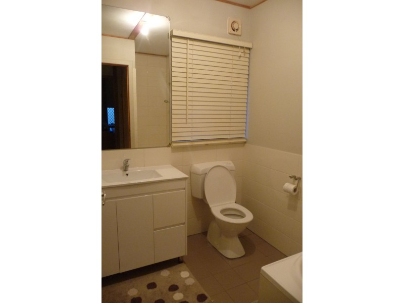 9 Thames Drive, Cape Burney WA 6532