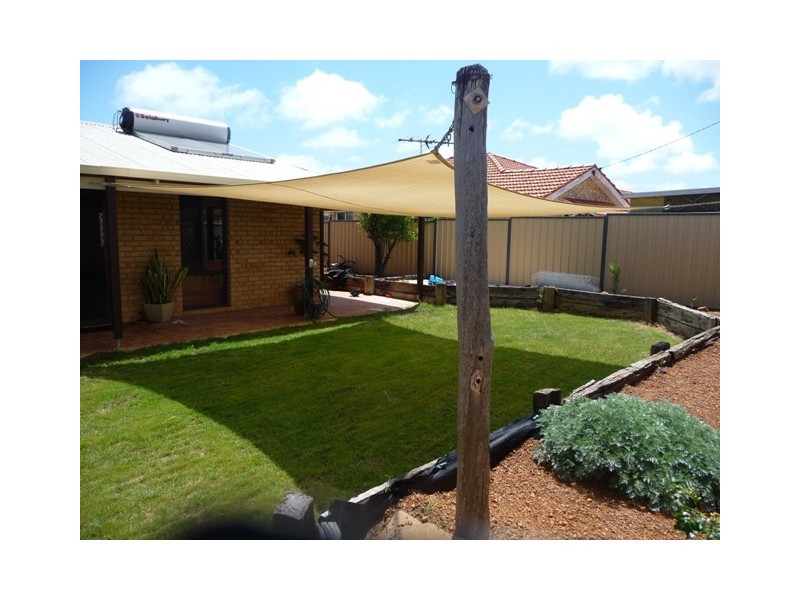 9 Thames Drive, Cape Burney WA 6532