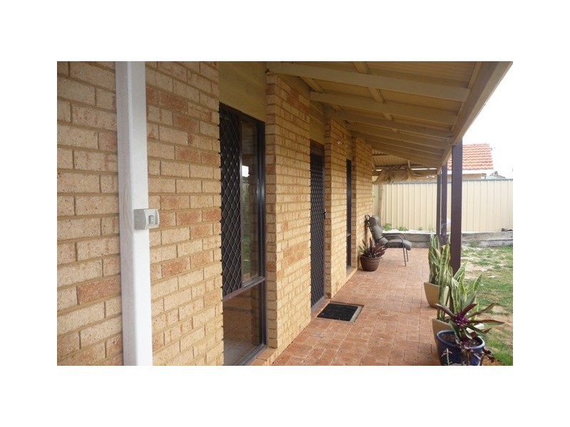 9 Thames Drive, Cape Burney WA 6532