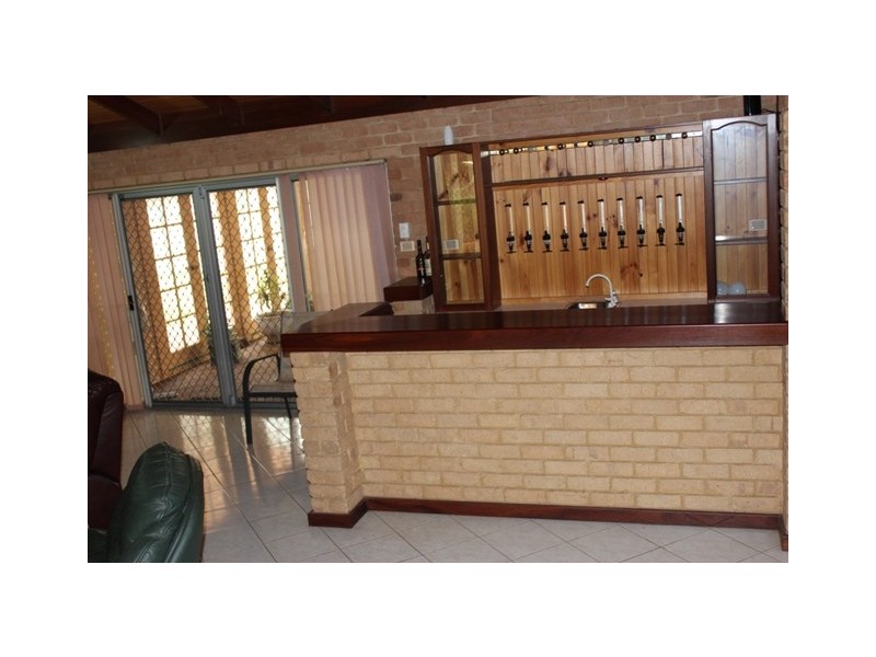 628 Chapman Road, Glenfield WA 6532