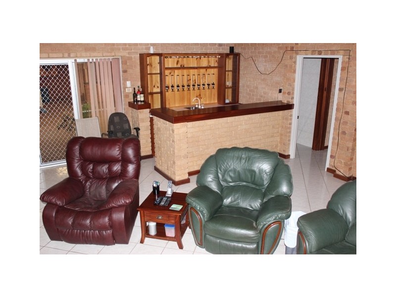 628 Chapman Road, Glenfield WA 6532