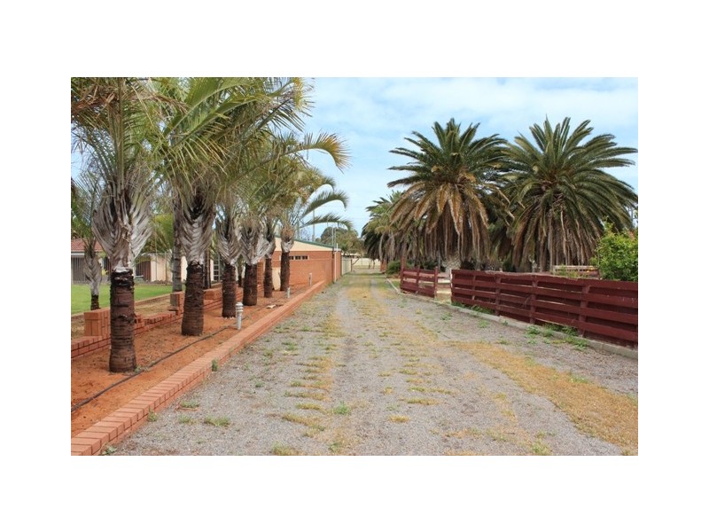 628 Chapman Road, Glenfield WA 6532