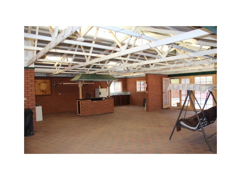 628 Chapman Road, Glenfield WA 6532