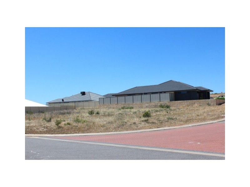 5 Lagoon Entrance, Sunset Beach WA 6530