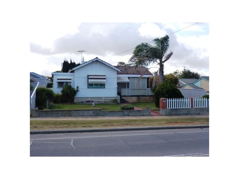 213 Durlacher Street, Geraldton WA 6530