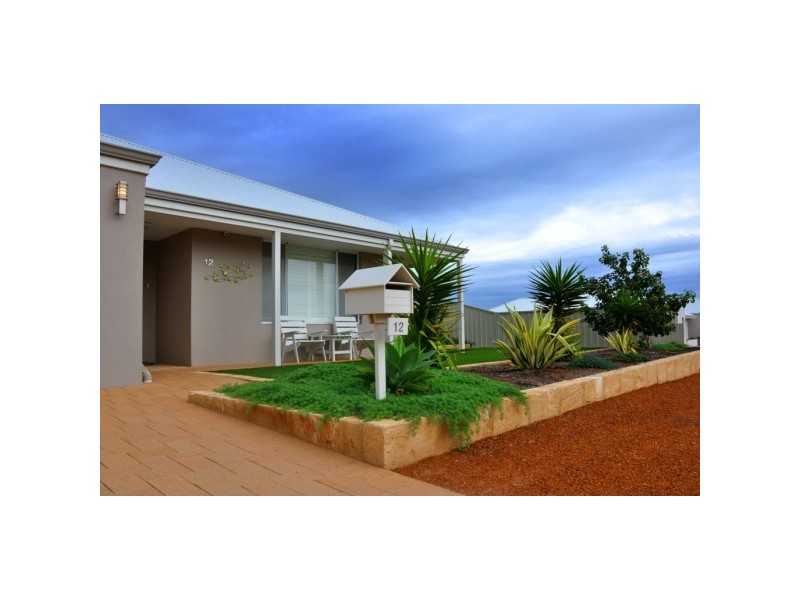 12 Spindrift Vista, Glenfield WA 6532