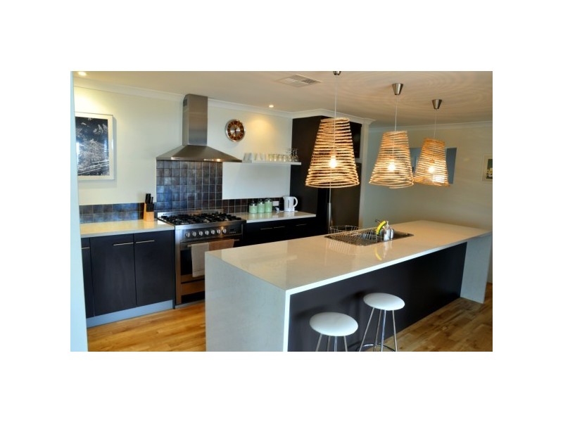 12 Spindrift Vista, Glenfield WA 6532