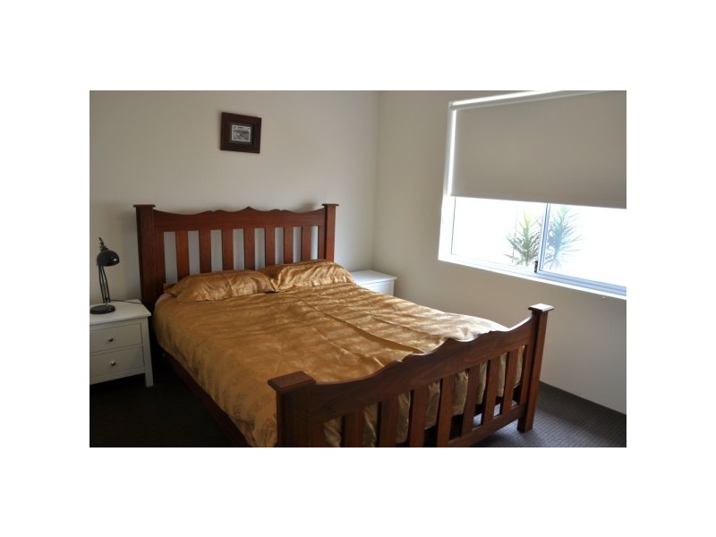 12 Spindrift Vista, Glenfield WA 6532