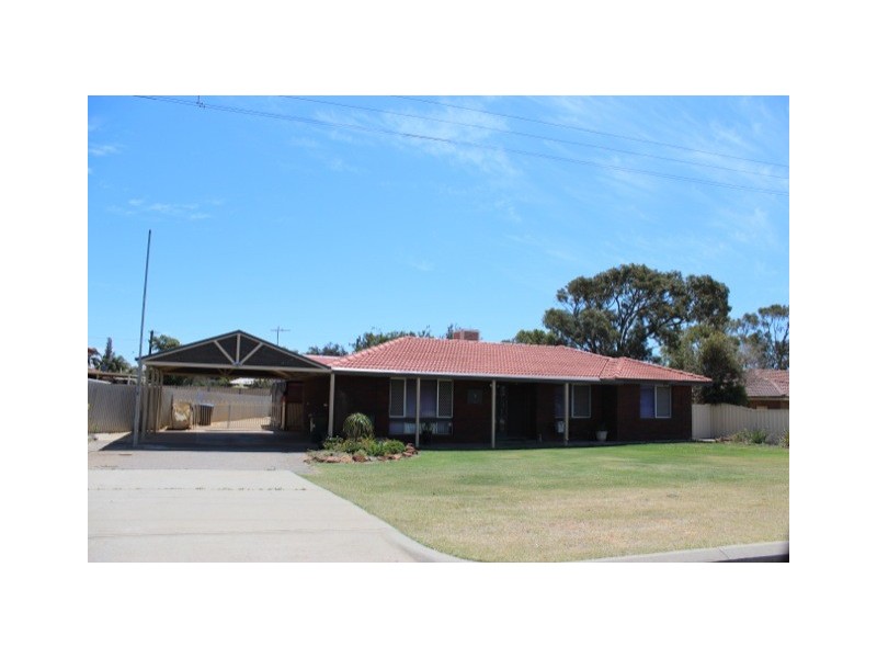 5 McLaren Way, Spalding WA 6530