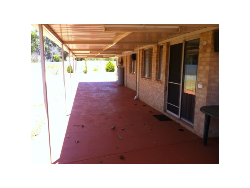 57 Calder Place, Waggrakine WA 6530