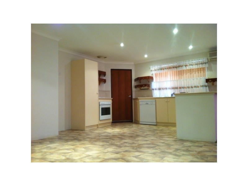 57 Calder Place, Waggrakine WA 6530