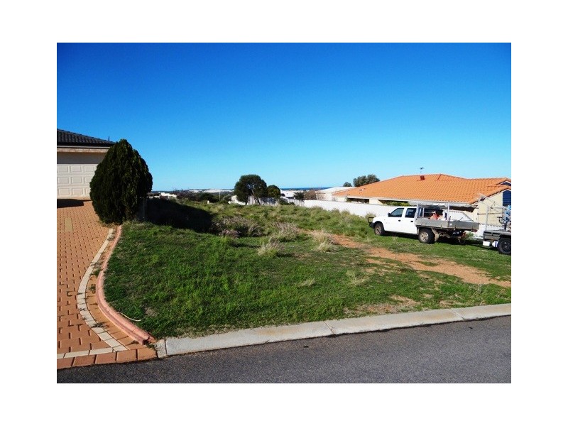 20 Pelican Rise, Wandina WA 6530
