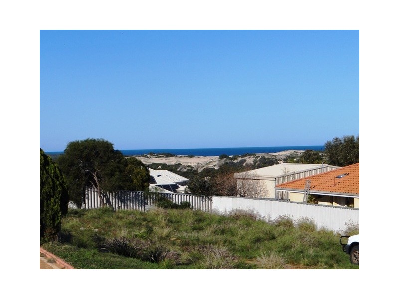 20 Pelican Rise, Wandina WA 6530