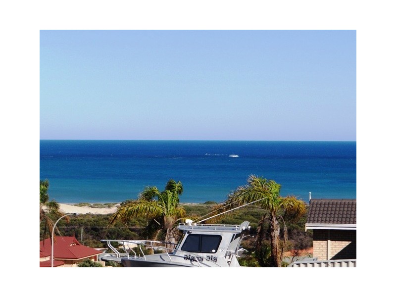 20 Pelican Rise, Wandina WA 6530