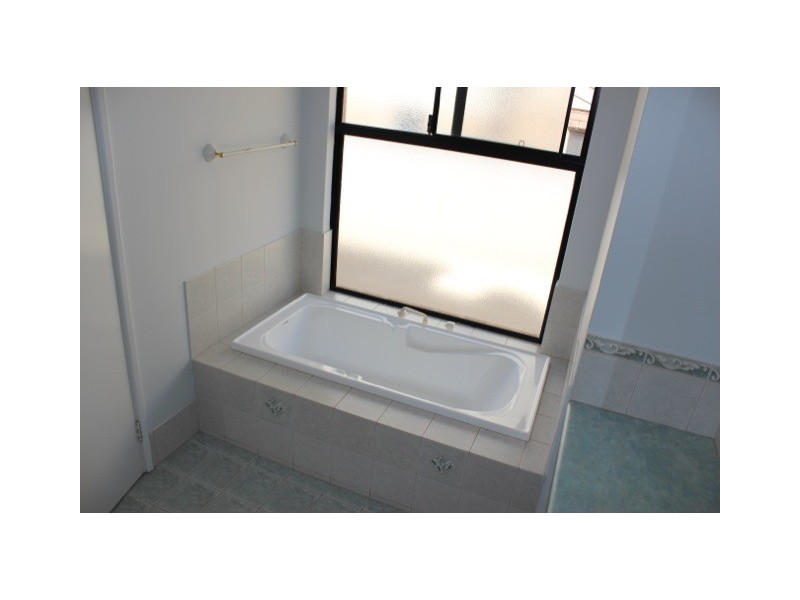 34 Barrett Drive, Wandina WA 6530