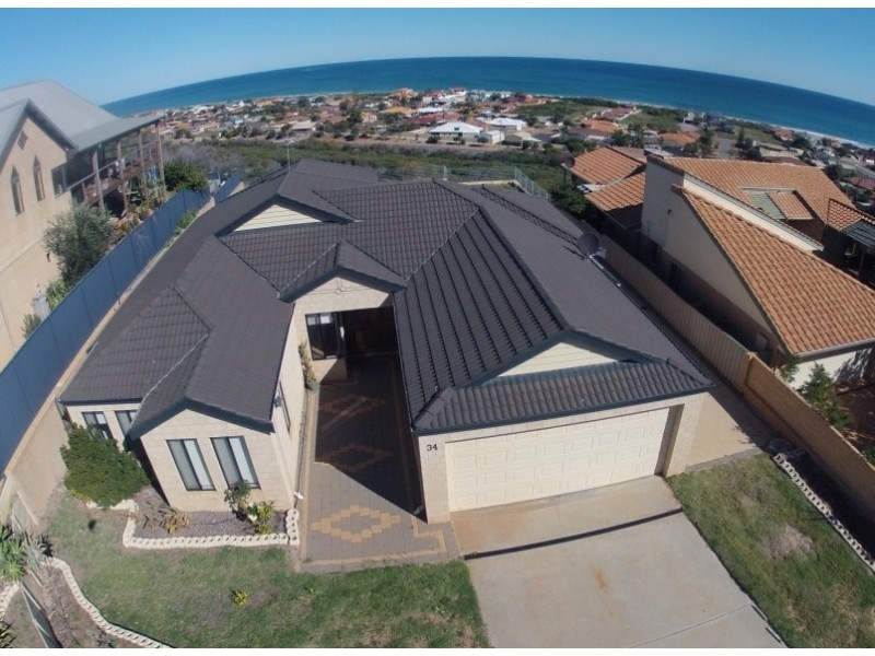 34 Barrett Drive, Wandina WA 6530