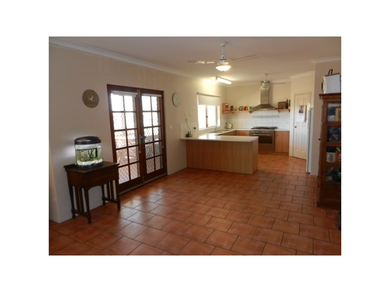 5 Roding Court, Deepdale WA 6532