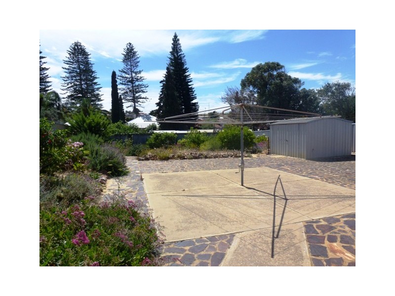 15 Askew Road, Geraldton WA 6530