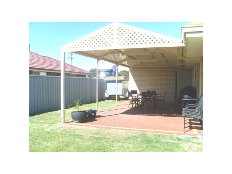 4 Whitworth Drive, Sunset Beach WA 6530