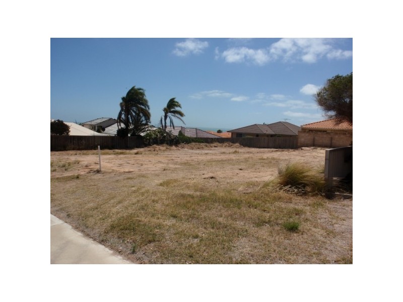 9 McDermott Avenue, Wandina WA 6530