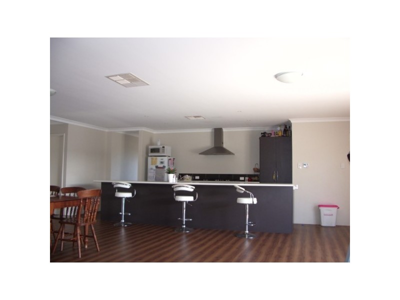 24 Ego Creek Loop, Waggrakine WA 6530