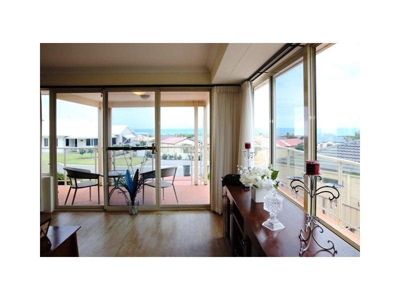 5 Toba Nook, Wandina WA 6530