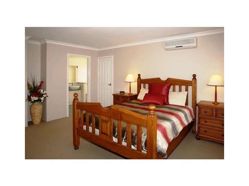 5 Toba Nook, Wandina WA 6530