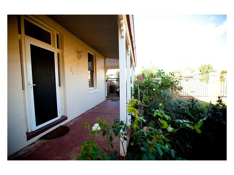 182 Augustus Street, West End WA 6530