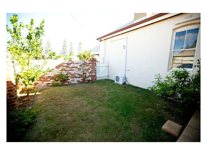 182 Augustus Street, West End WA 6530