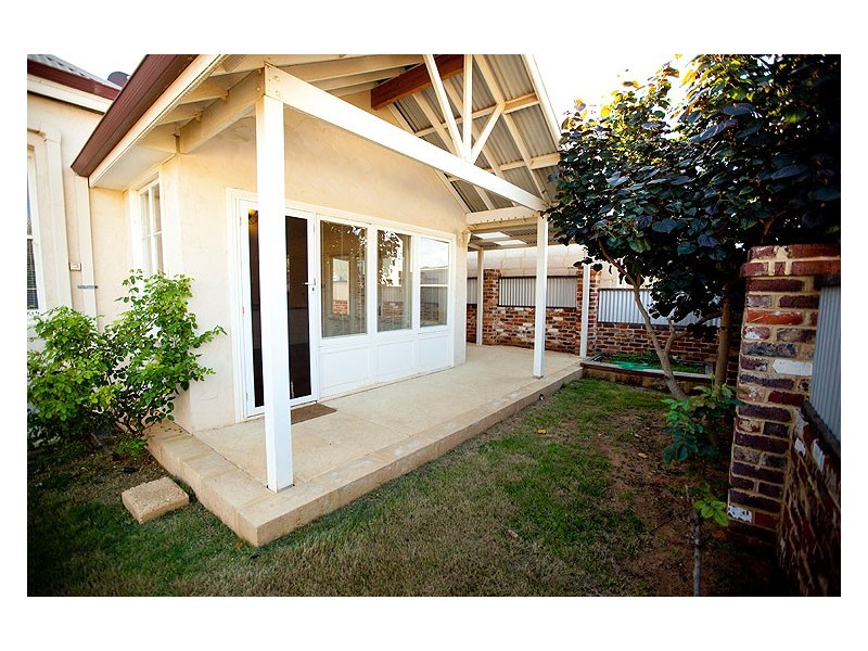 182 Augustus Street, West End WA 6530