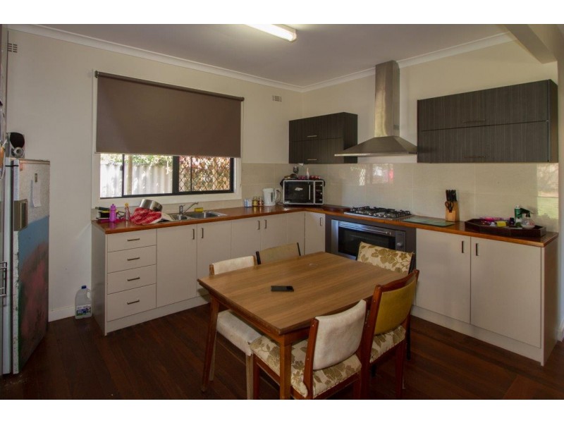 20 Diosma Street, Rangeway WA 6530