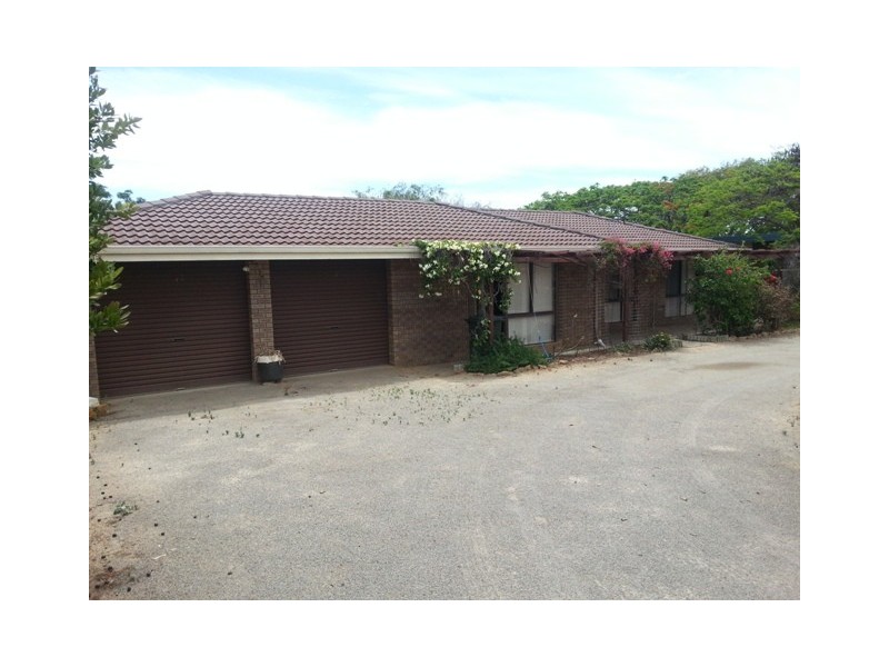 5 Alexander Drive, Glenfield WA 6532