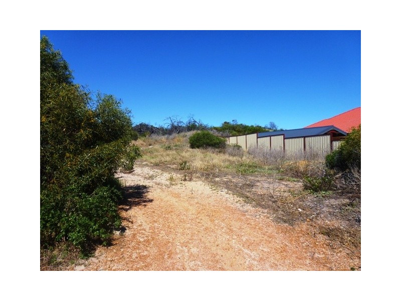 42 River Drive, Cape Burney WA 6532