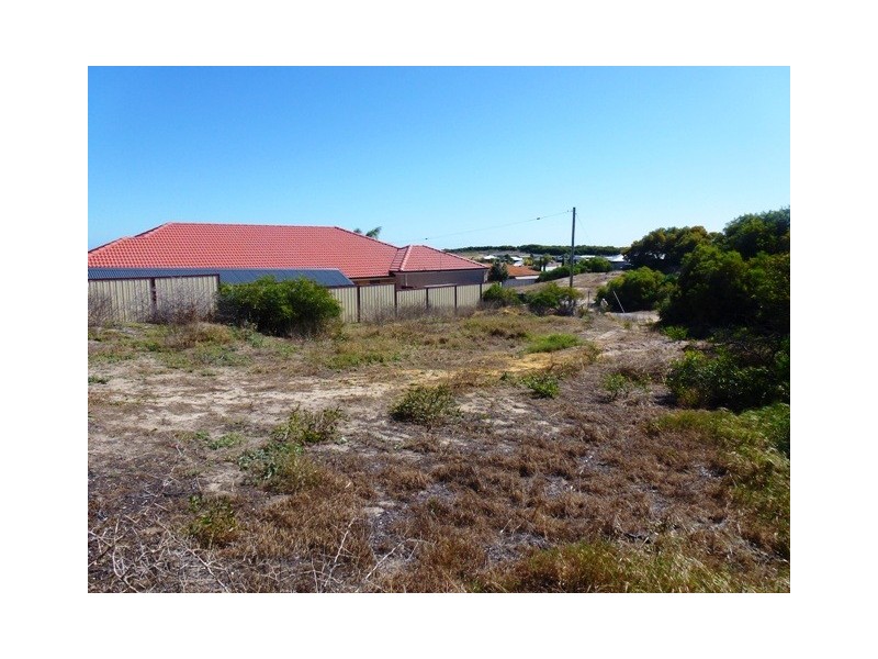 42 River Drive, Cape Burney WA 6532