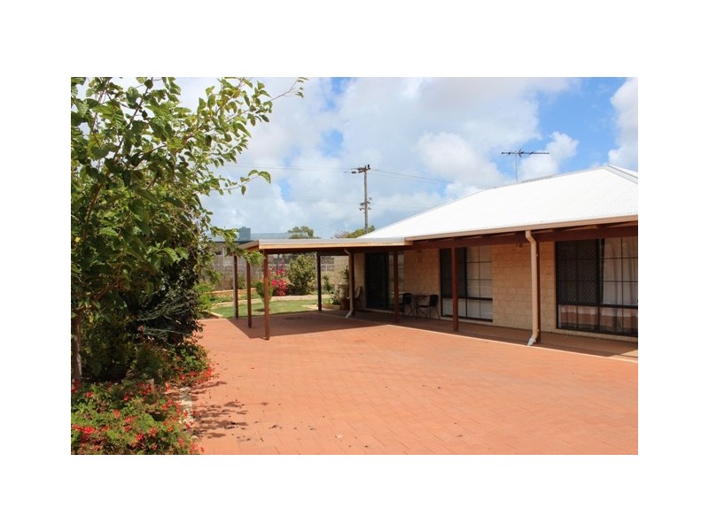 1B Hardman Street, Rangeway WA 6530