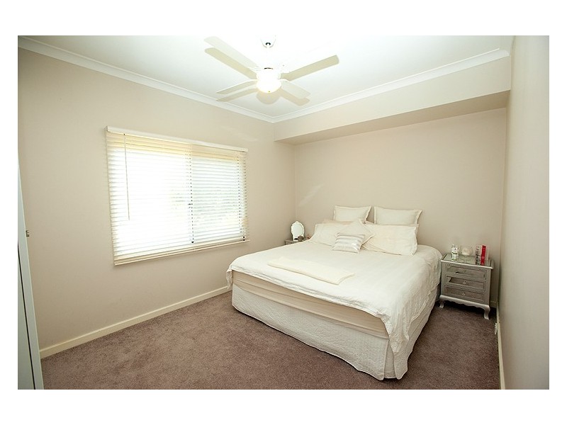 14 Crowther Street, Beachlands WA 6530