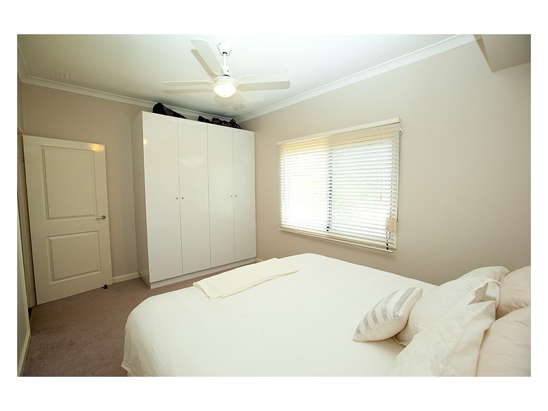 14 Crowther Street, Beachlands WA 6530