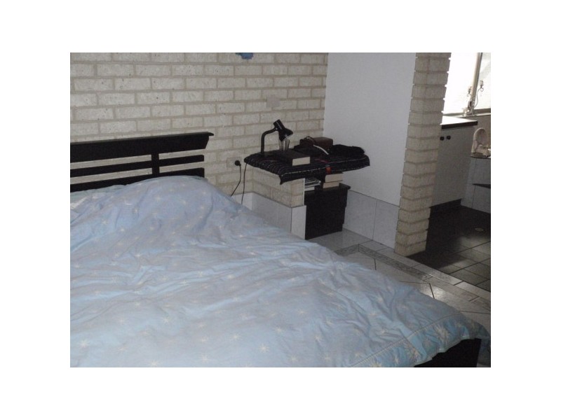 41 Eakins Crescent, Wandina WA 6530