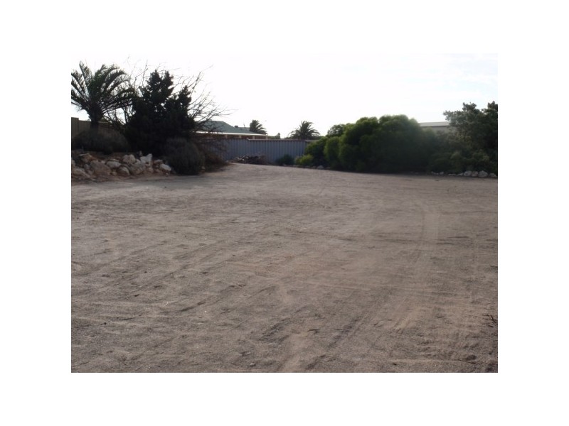 41 Eakins Crescent, Wandina WA 6530