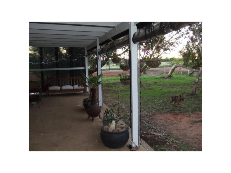 203 Company Road, Greenough WA 6532