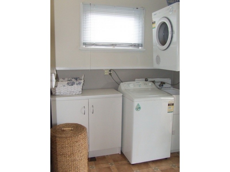 203 Company Road, Greenough WA 6532