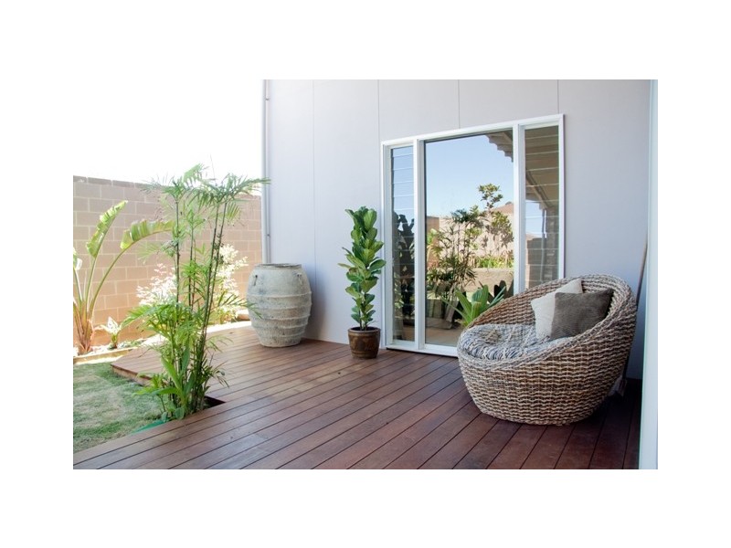 8 Catherine Street, Bluff Point WA 6530