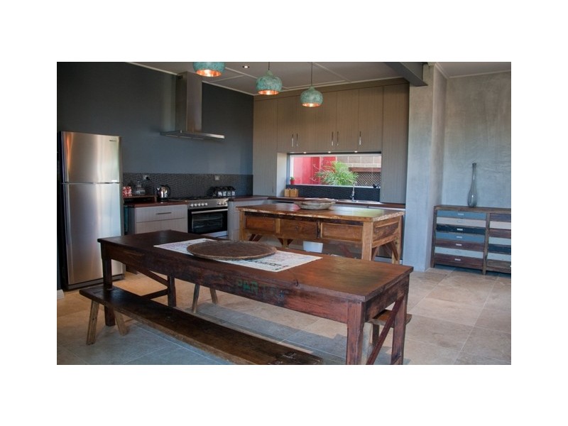 8 Catherine Street, Bluff Point WA 6530