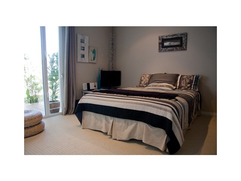 8 Catherine Street, Bluff Point WA 6530