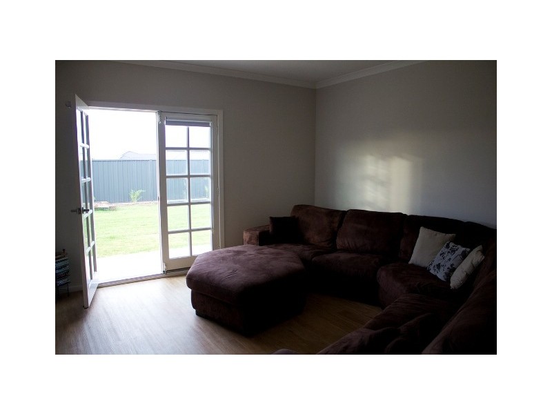 23 Andrew Lane, Waggrakine WA 6530