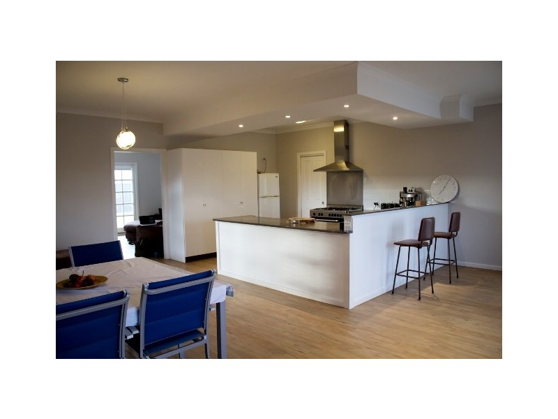 23 Andrew Lane, Waggrakine WA 6530