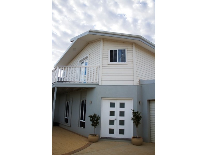 23 Andrew Lane, Waggrakine WA 6530