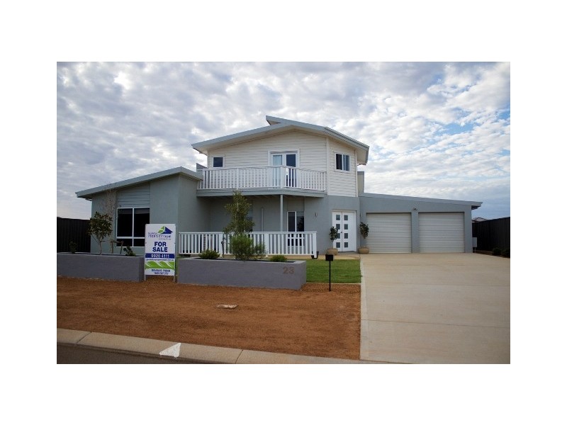 23 Andrew Lane, Waggrakine WA 6530